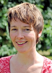 Juliane Steinmann ist Dozentin f&uuml;r &Auml;sthetische Bildung an der HAWK